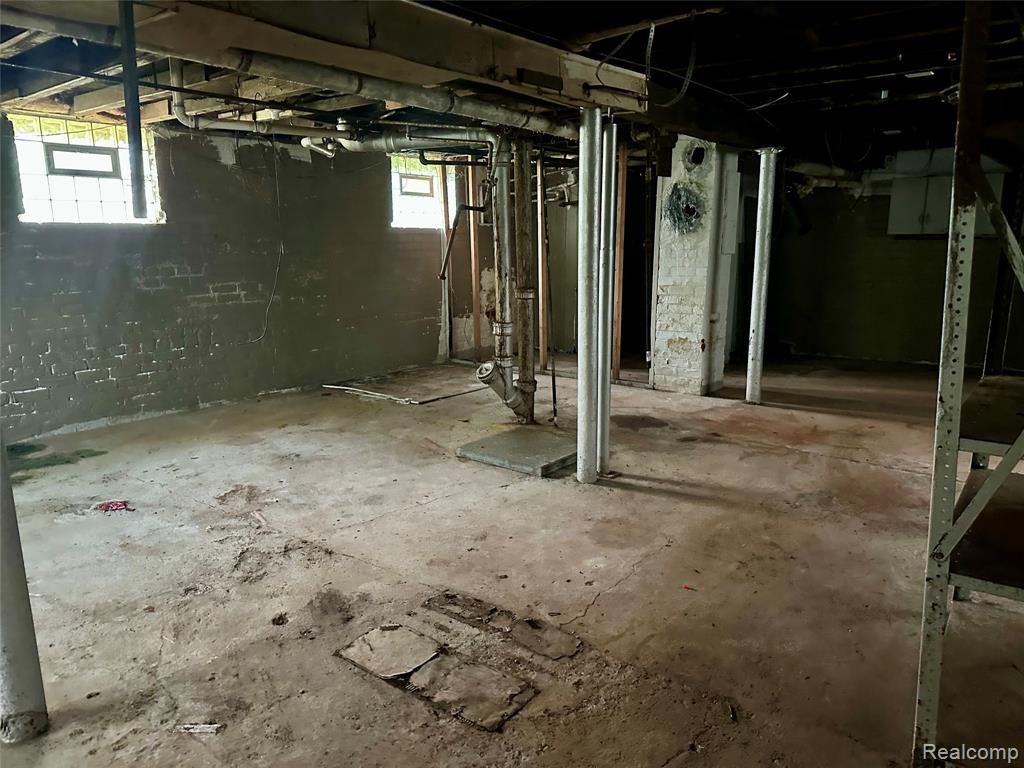 3752 Van Dyke Street, Detroit, MI 48214 — Photo 18
