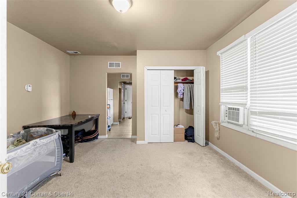 7925 Pinehurst Street, Dearborn, MI 48126 — Photo 27