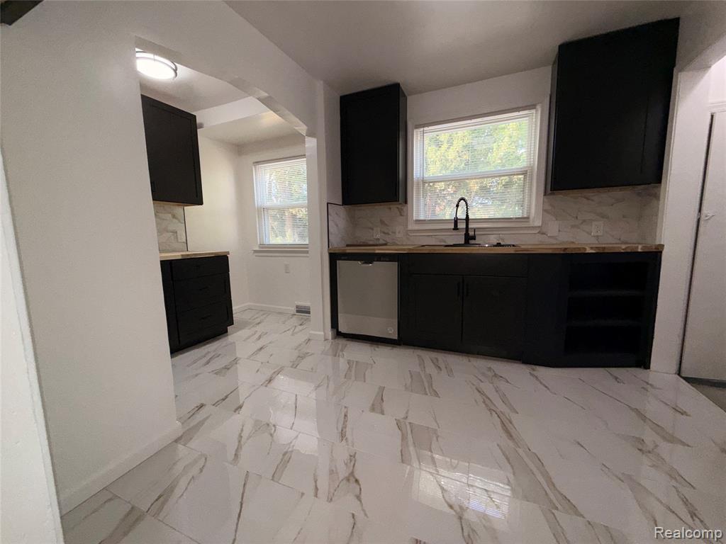 19721 Spencer Street, Detroit, MI 48234 — Photo 34