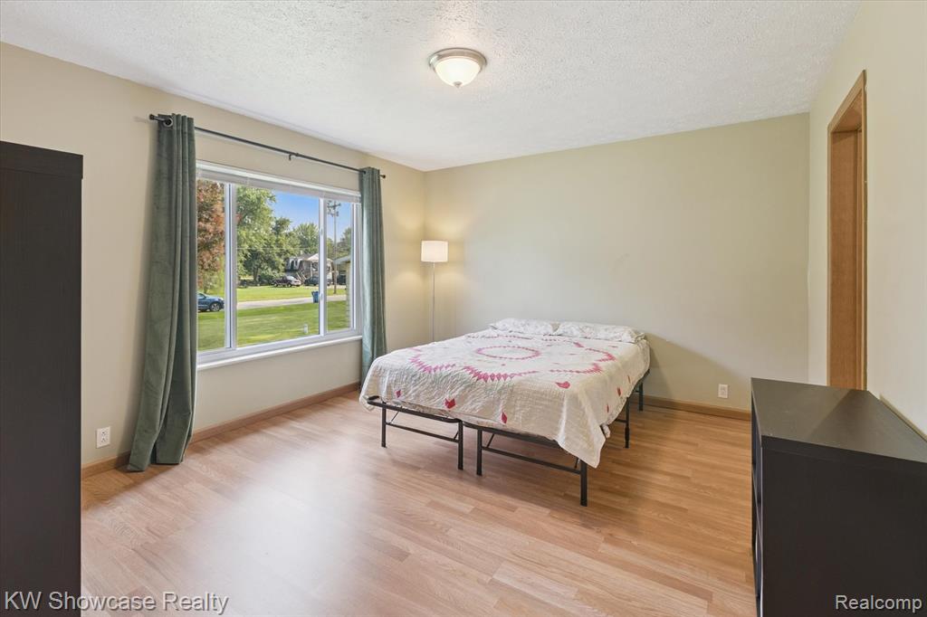 1105 Hanna Drive, Mundy, MI 48439 — Photo 18
