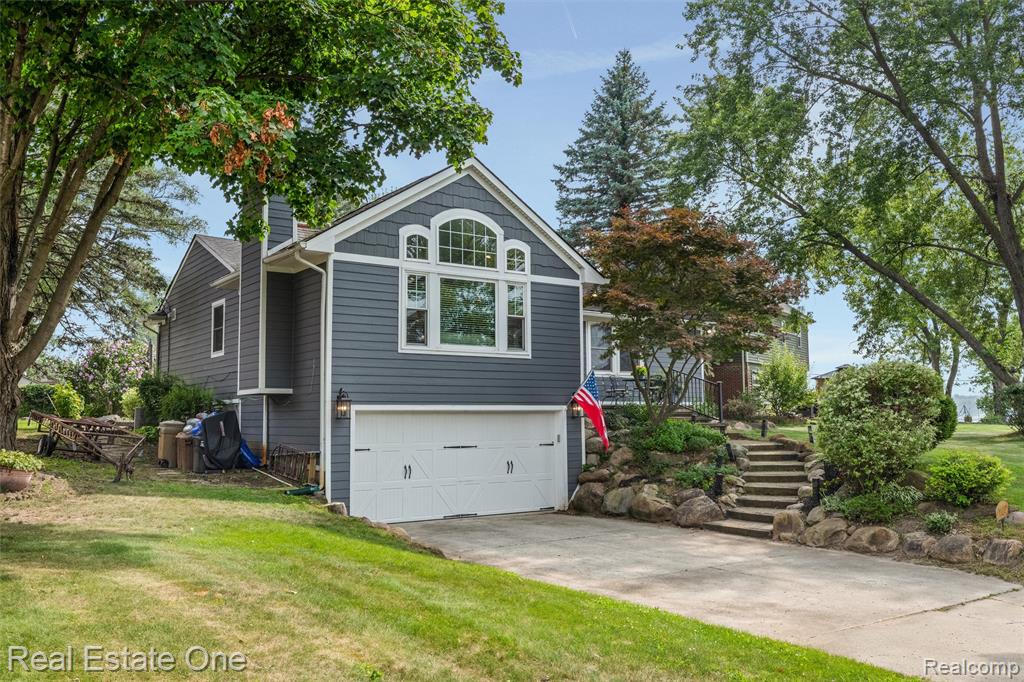 1045 Clara Street, Commerce Twp, MI 48390 — Photo 43
