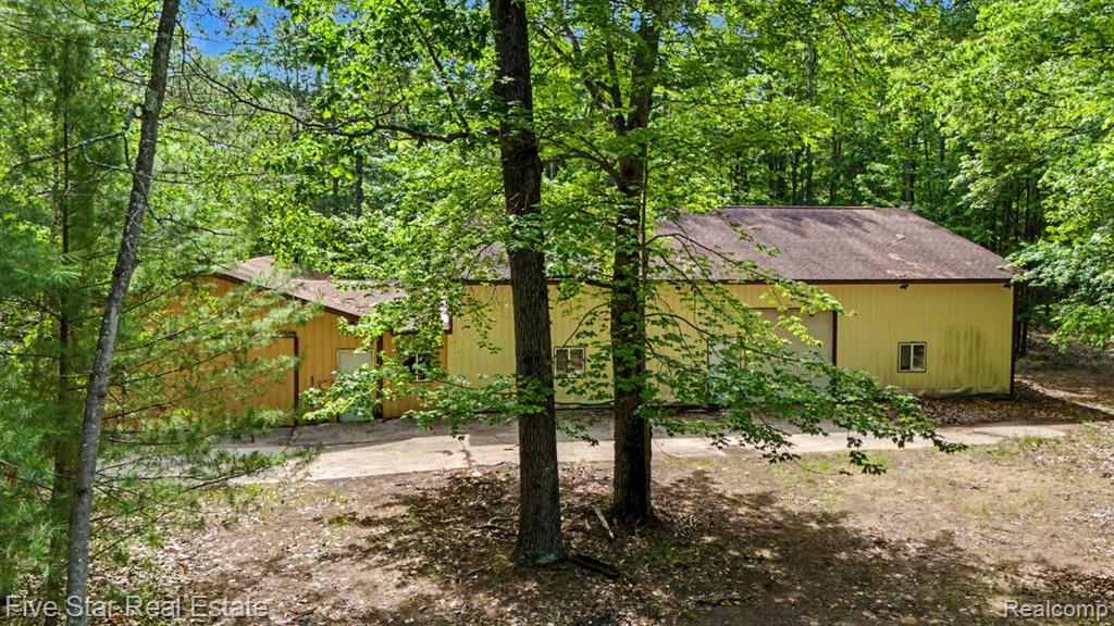 175 Bishop Road, Sterling, MI 48659 — Photo 10