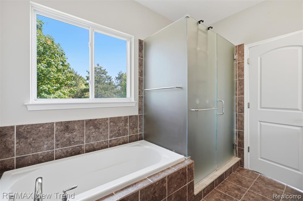 7301 VILLAGE PARK Drive, Independence, MI — Photo 31