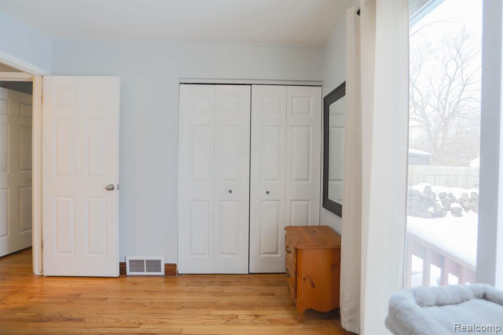 462 PEARSALL Avenue, Pontiac, MI 48341 — Photo 16