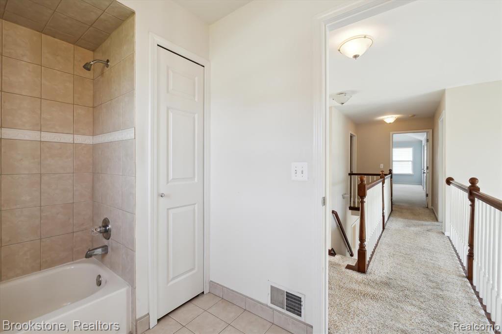 53329 SHAWN Drive, Chesterfield, MI 48047 — Photo 25