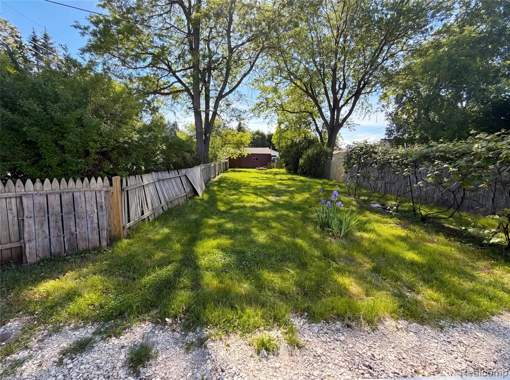 492 Algene Street, Lake Orion, MI 48362 — Photo 23
