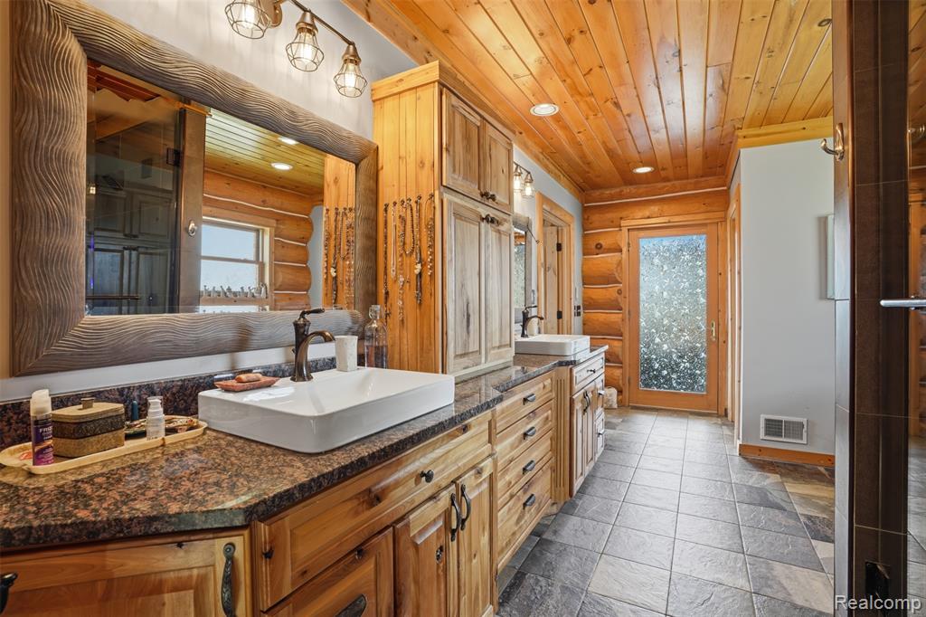 3929 Timber Green Court, Howell, MI 48843 — Photo 28