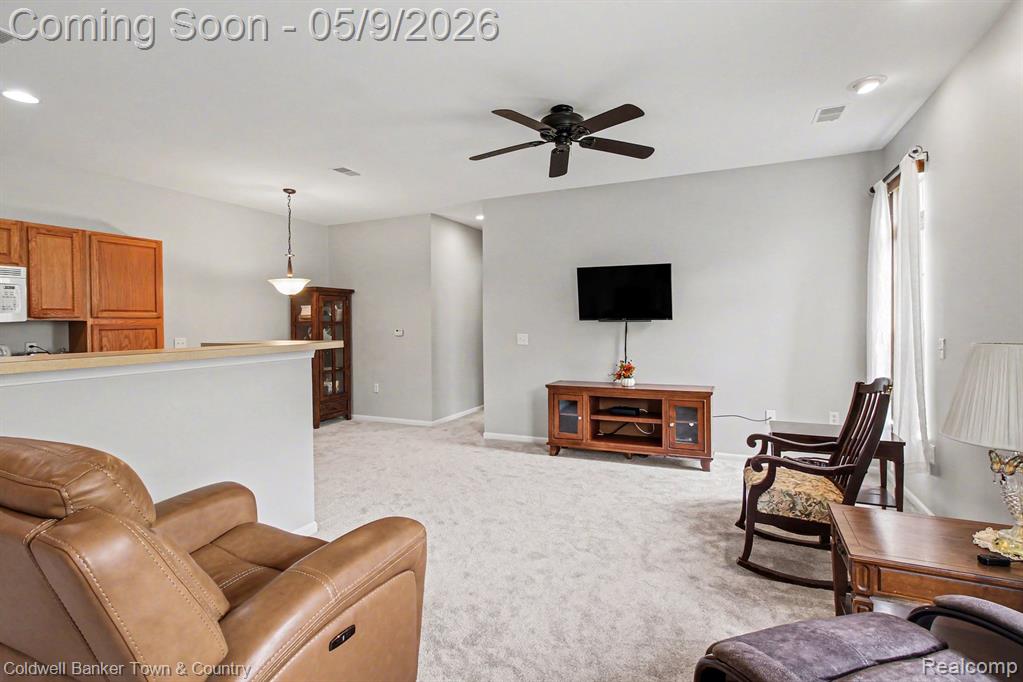 594 Olde English Circle, Howell, MI 48855 — Photo 5