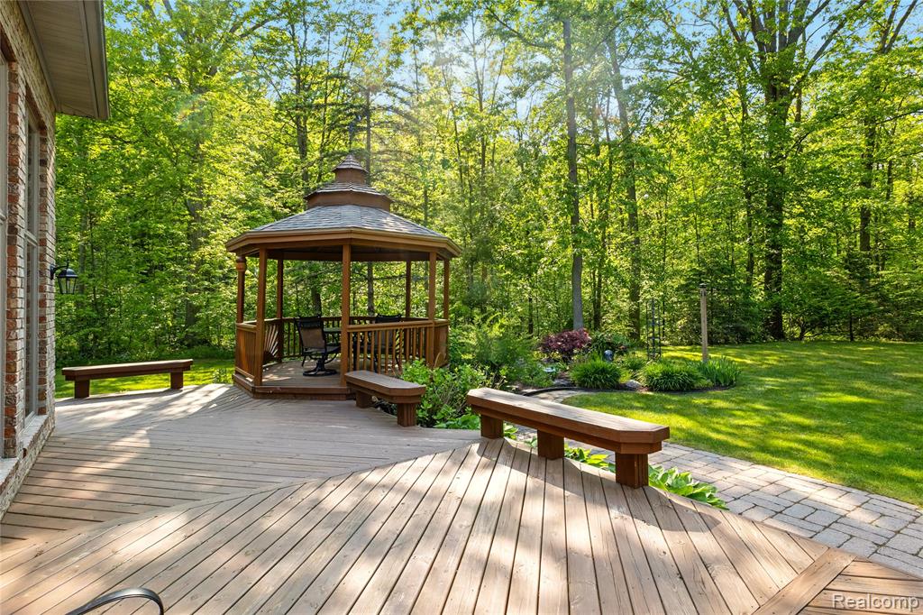4800 Timberline Drive, Clyde, MI 48049 — Photo 27