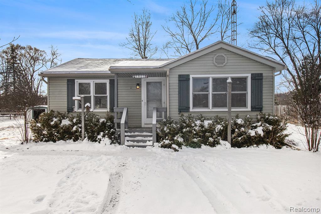 5901 Burdick Road, Lapeer, MI 48446 — front exterior