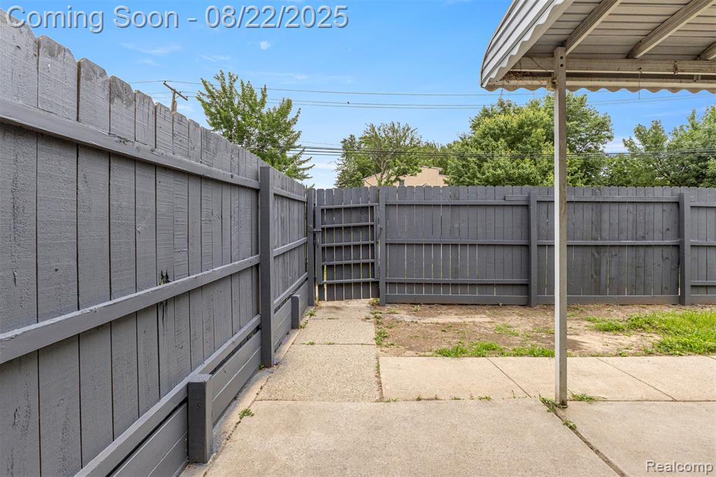7001 Belton ST Street, Garden City, MI — Photo 34