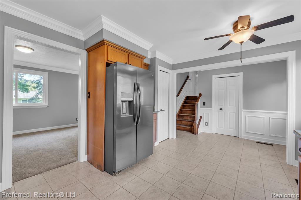 9366 Wild Oaks Circle, South Lyon, MI 48178 — Photo 12