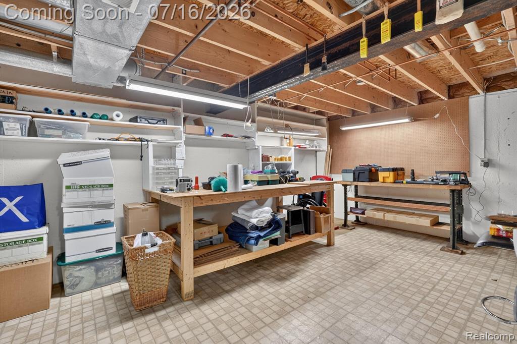 808 Maplewood Court, Brighton, MI 48116 — Photo 42