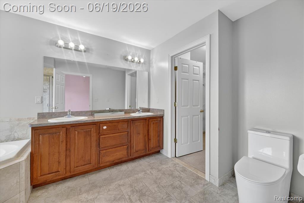 6827 Blackwell, Shelby Twp, MI 48317 — Photo 42