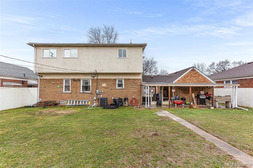 940 Stewart Avenue, Lincoln Park, MI 48146 — Photo 38