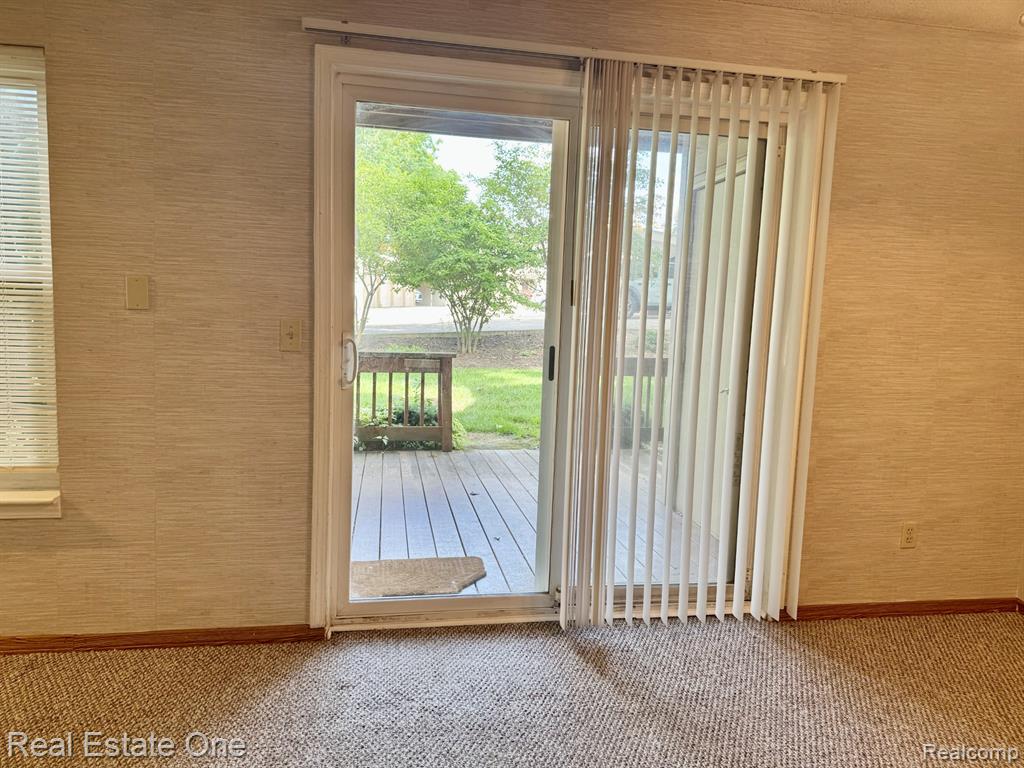 5096 Harbor Oak Drive, 31, Waterford, MI 48329 — Photo 27