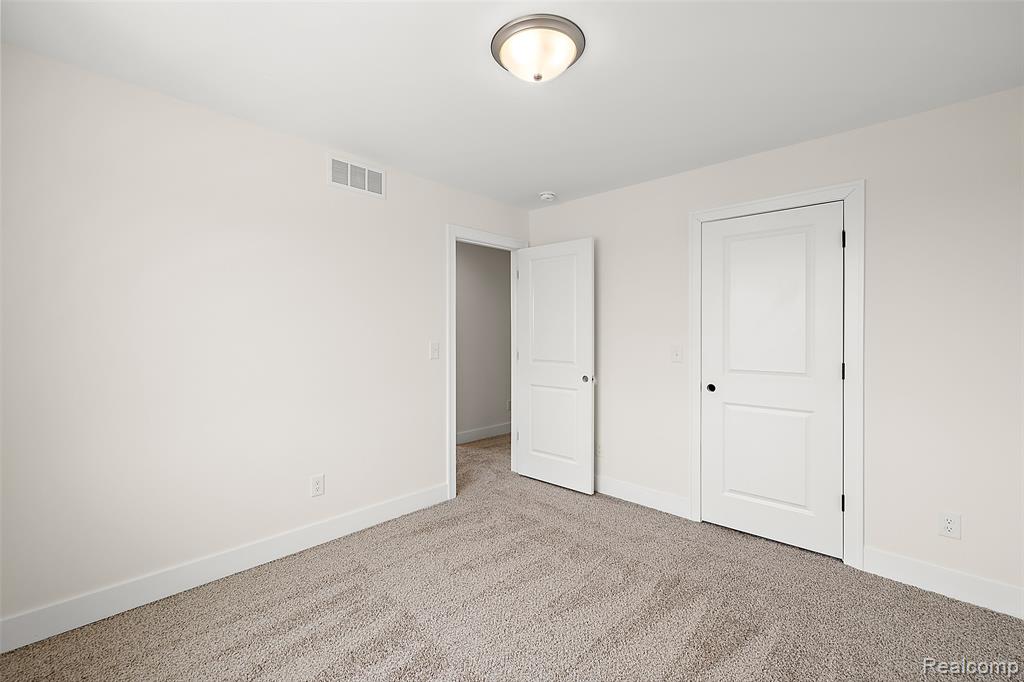 29700 Red Fox Lane, Chesterfield, MI 48047 — Photo 51