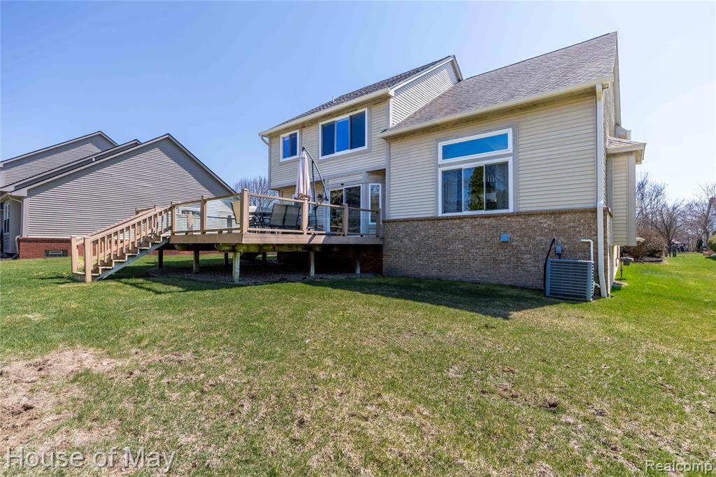 3044 Pheasant Run East Drive, Wixom, MI 48393 — Photo 33