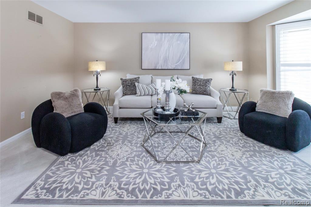 41240 Clermont Avenue, Novi, MI — Photo 19