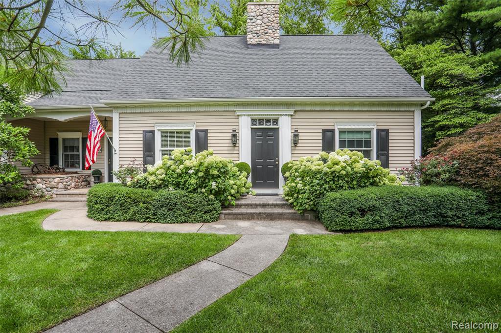 4200 Surrey Cross, Bloomfield Hills, MI 48301 — Photo 2