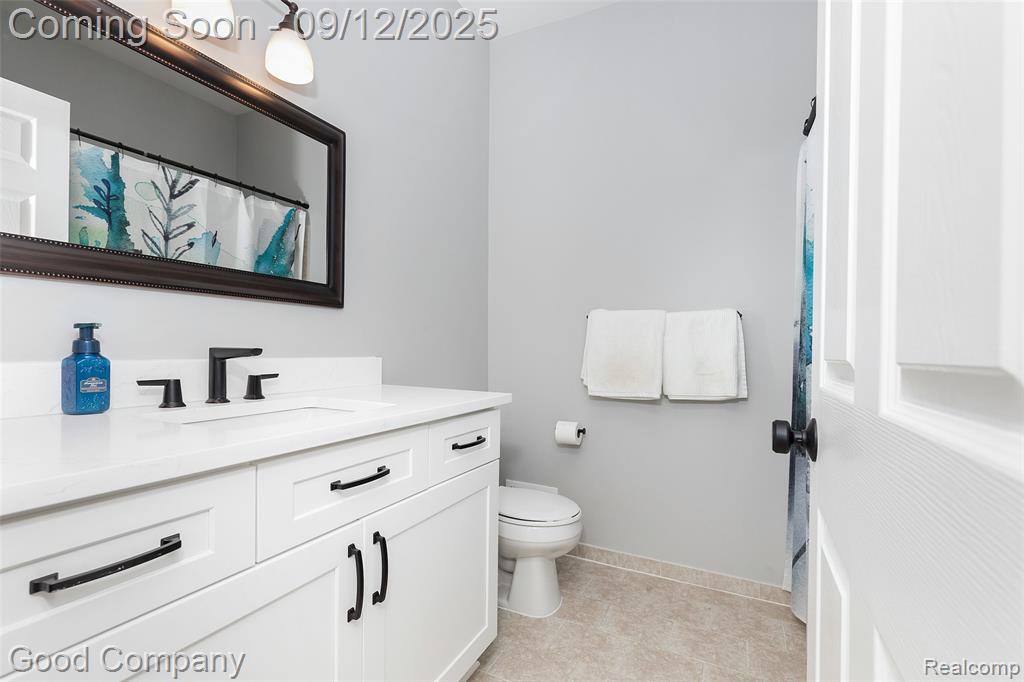 56729 Longhorn Drive, Shelby Twp, MI 48316 — Photo 15