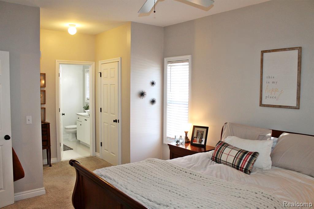 45679 N Stonewood Road, 58, Canton, MI 48187 — Photo 27
