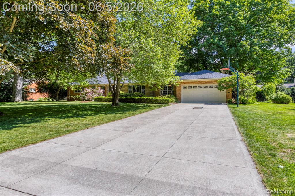 19141 Warwick Street, Franklin, MI 48025 — Photo 3