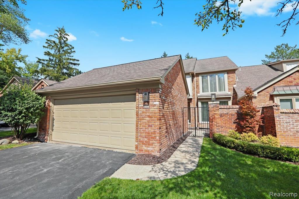 24066 Bingham Pointe Drive, 11, Bingham Farms, MI 48025 — Photo 29