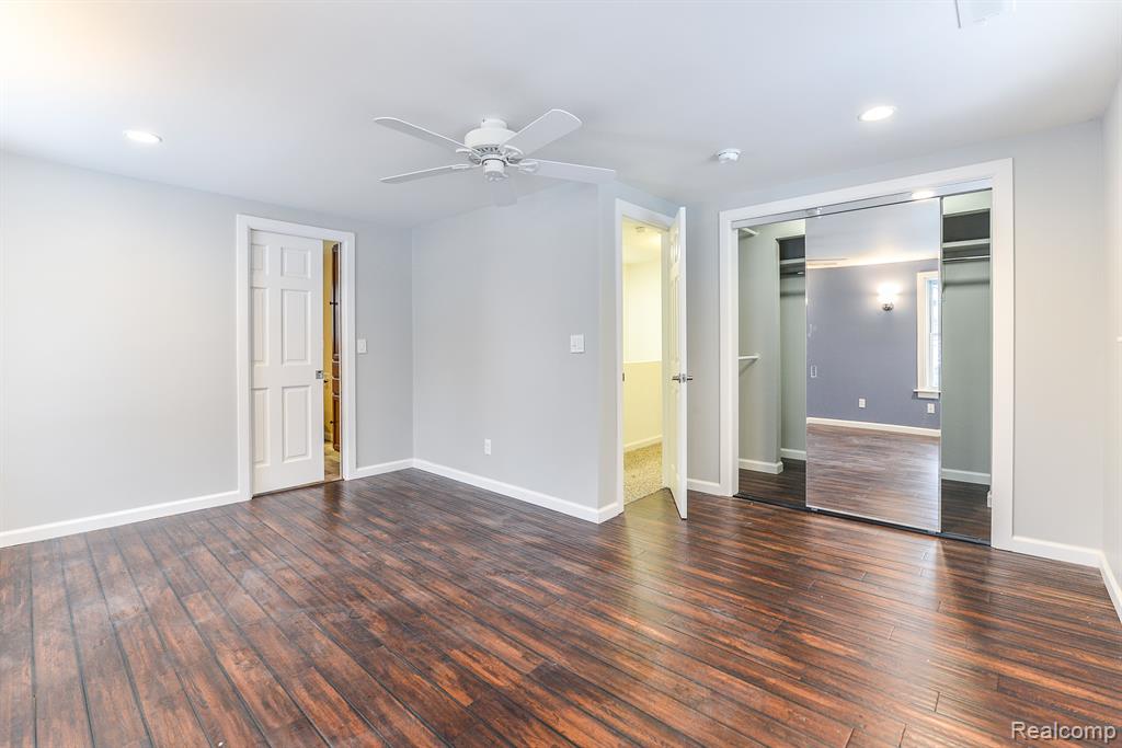 336 BEACHWAY Street, Whitmore Lake, MI 48189 — Photo 16