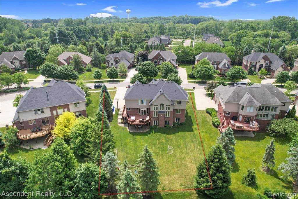 48392 Binghampton Drive, Northville, MI 48168 — Photo 55