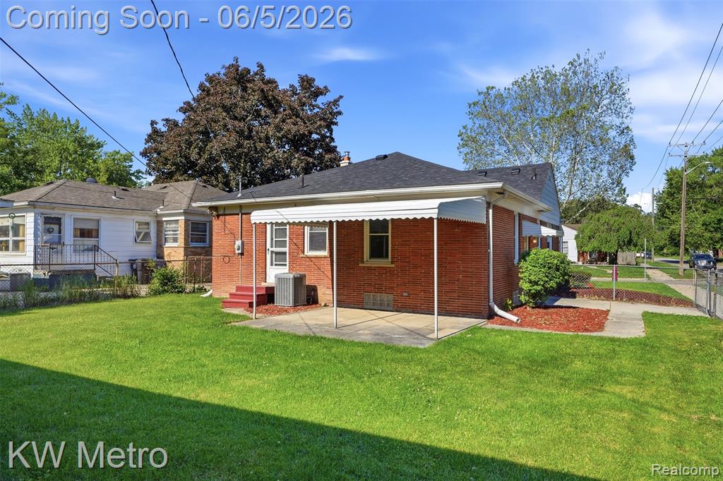 9662 Berwyn, Redford, MI 48239 — Photo 25