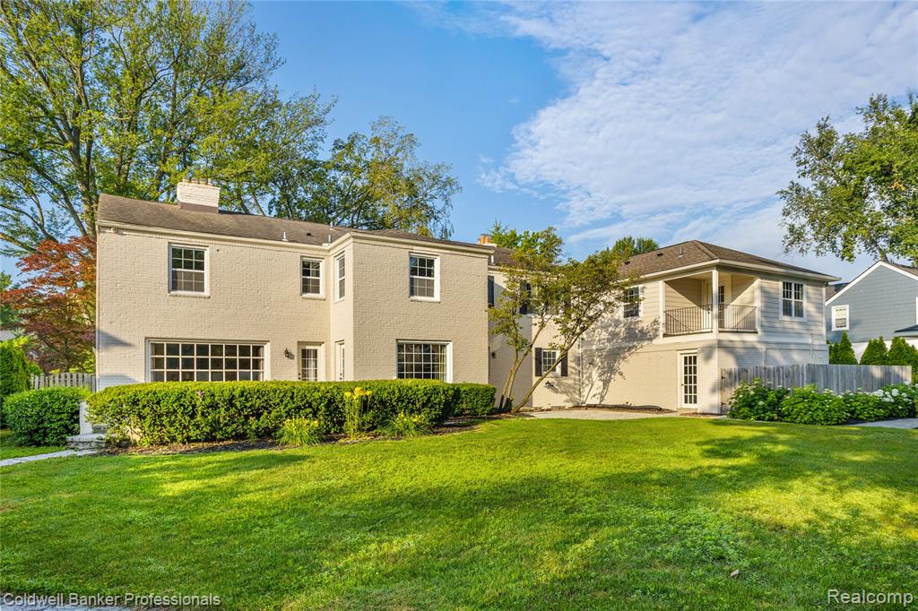 56 Oxford Road, Grosse Pointe Shores, MI 48236 — Photo 59