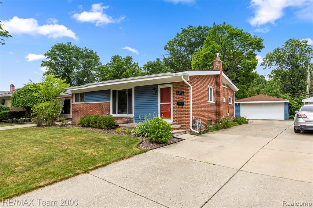 7396 N Charlesworth Street, Dearborn Heights, MI 48127 — Photo 38