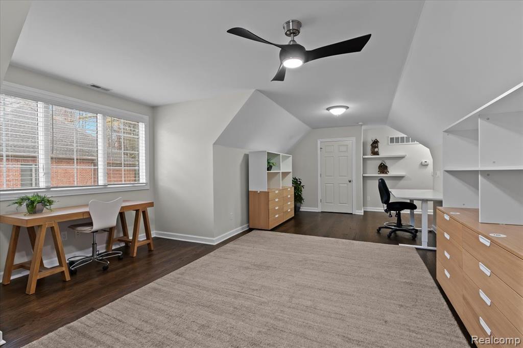 5828 Wyndam Lane, Brighton, MI 48116 — Photo 27