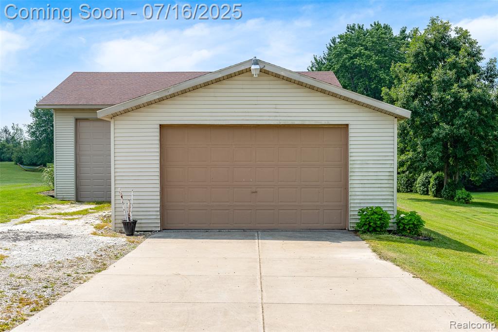7366 E Maple Avenue, Grand Blanc, MI 48439 — Photo 64