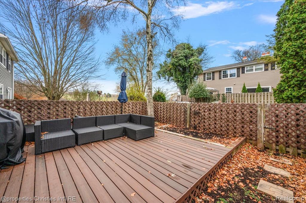 41327 Lagoon Court, Northville, MI 48167 — Photo 38