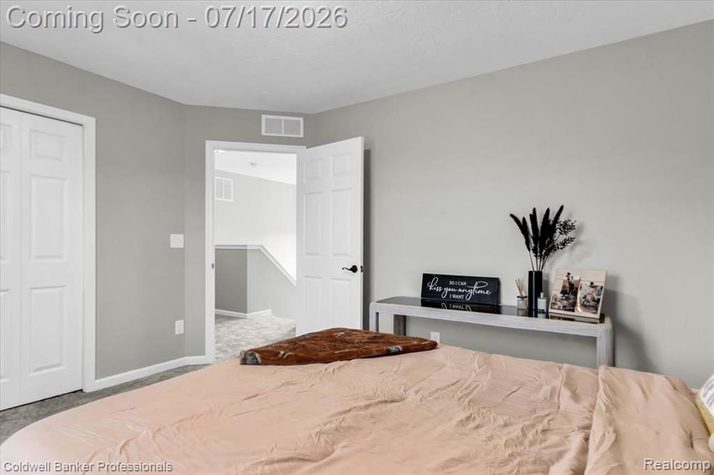 417 Constitution Avenue, Brooklyn, MI 49230 — Photo 22