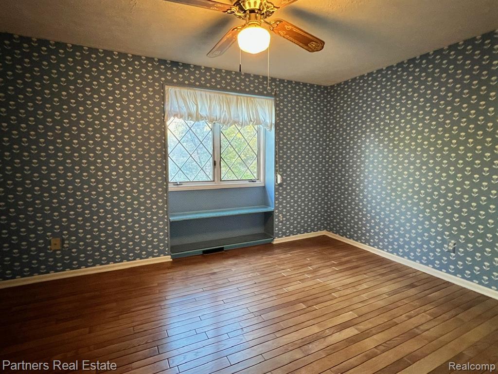 5618 Mountain Road, Brighton, MI 48116 — Photo 24