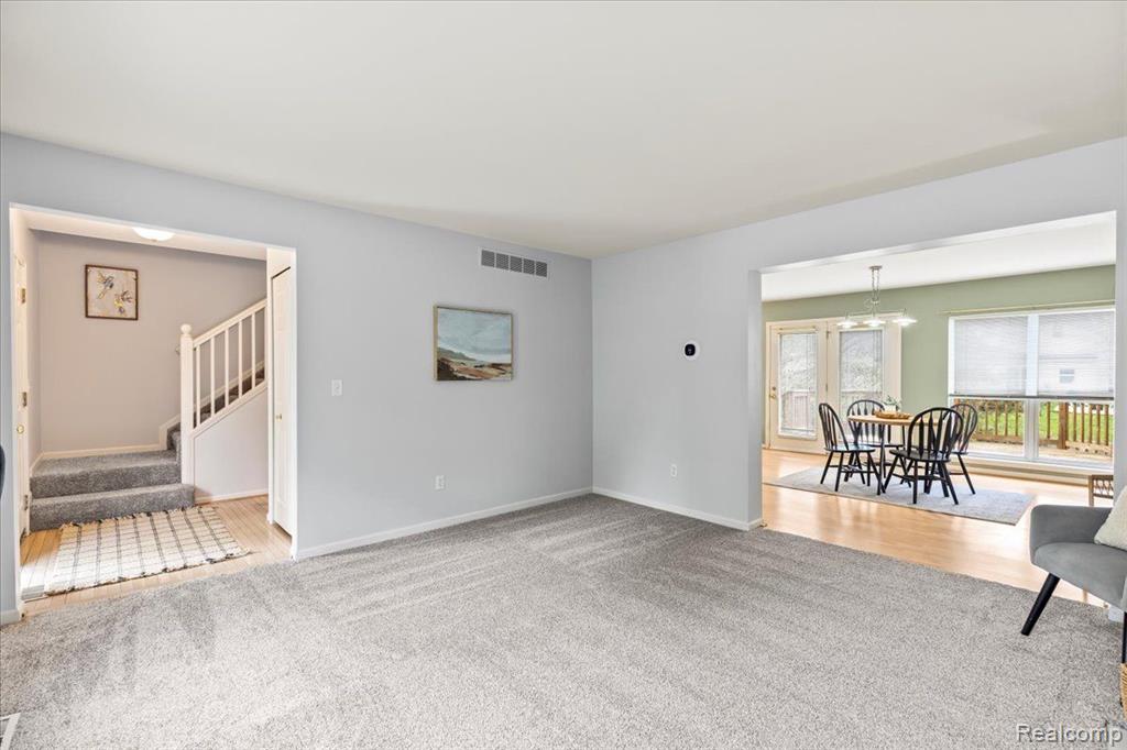 436 Pine Valley Court, Oxford, MI 48371 — Photo 7