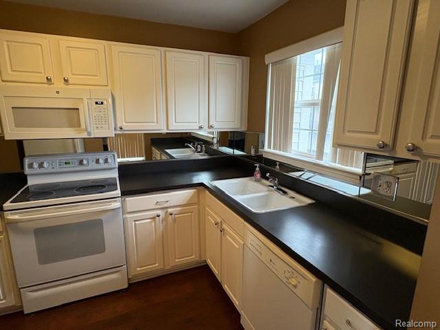 42717 Richmond Drive, Sterling Heights, MI 48313 — Photo 2