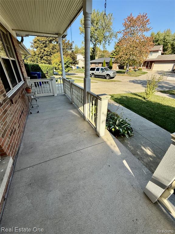 42075 GLORIA Drive, Canton, MI 48187 — Photo 6