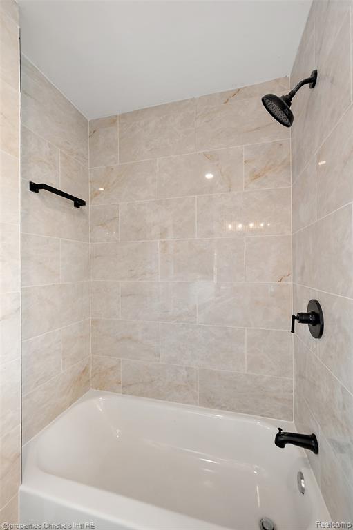 18645 Roselawn Street, Detroit, MI 48221 — Photo 36