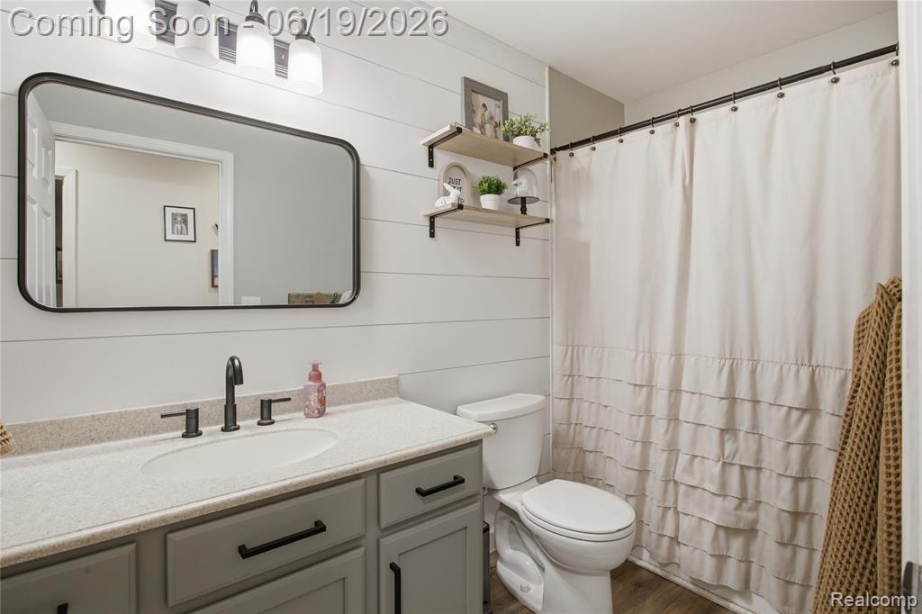 5739 Suntar Valley Drive, Fowlerville, MI 48836 — Photo 14