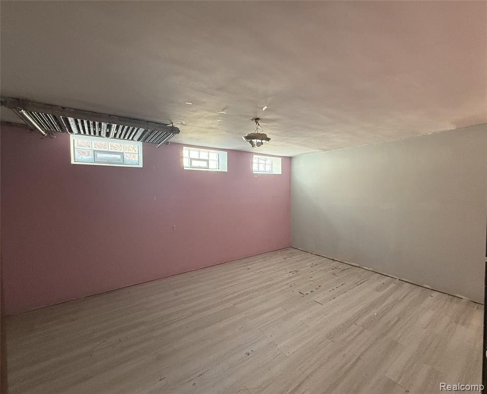 16571 Plainview Avenue, Detroit, MI 48219 — Photo 16