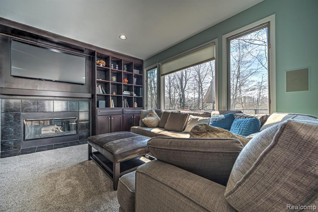 40832 KINGSLEY Lane, Novi, MI 48377 — Photo 14