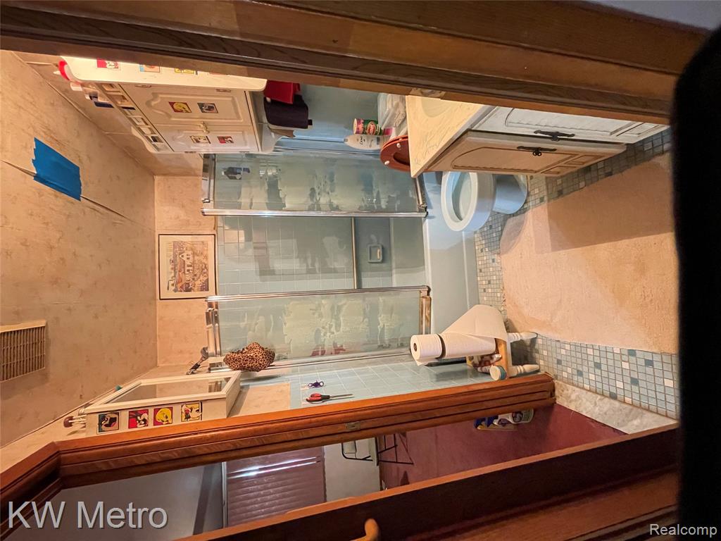 3127 W 8 Mile Road, Detroit, MI 48221 — Photo 15