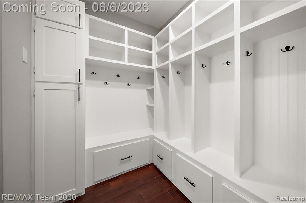 50621 Eisenhower Drive, Canton, MI 48188 — Photo 32