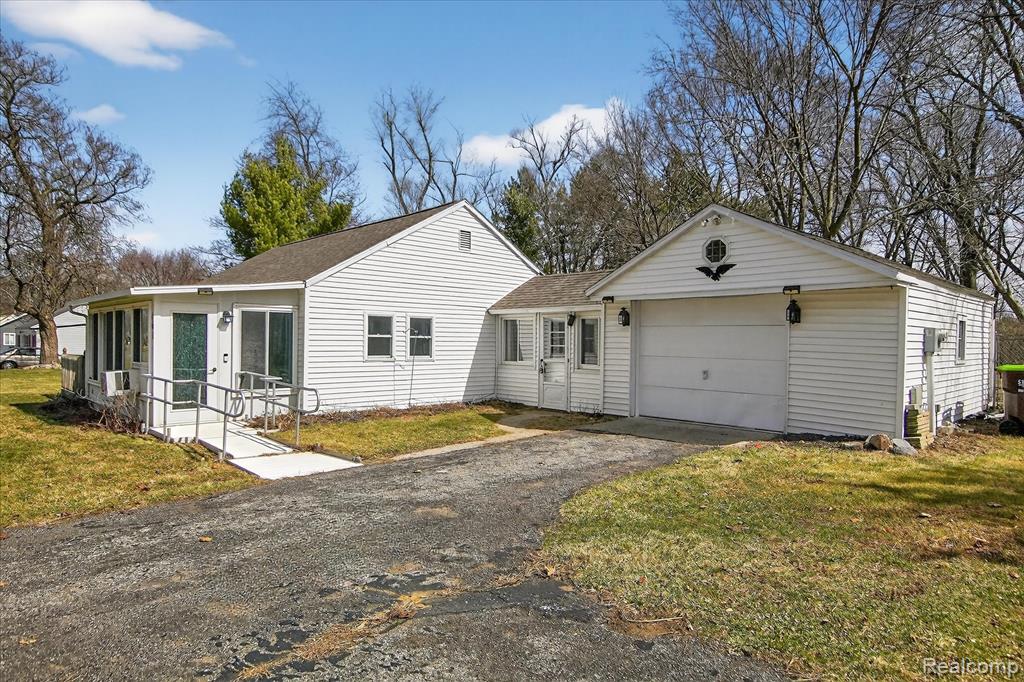 161 Bailey Drive, Adrian, MI 49221 — Photo 5