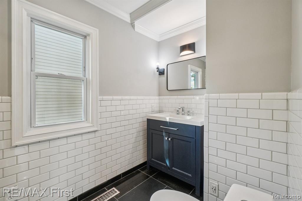 434 Jewell Street, Ferndale, MI 48220 — Photo 13