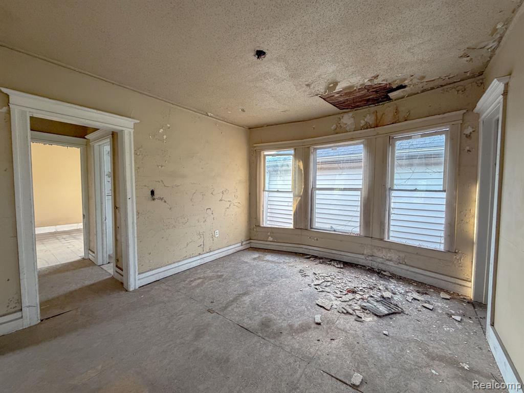1540 Saint Clair Street, Detroit, MI 48214 — Photo 34